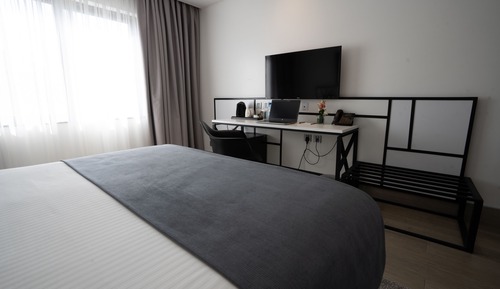 Habitación Deluxe, vistas parciales al lago