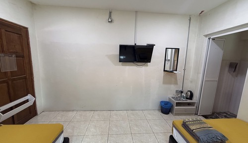 Twin Room B4