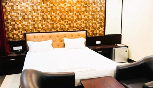 Basic Double Room