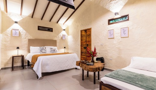 Deluxe Cabin, Garden View