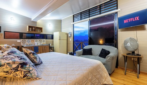 Deluxe Cabin, Mountain View