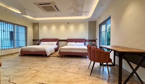 Standard Twin Room, Pool View
