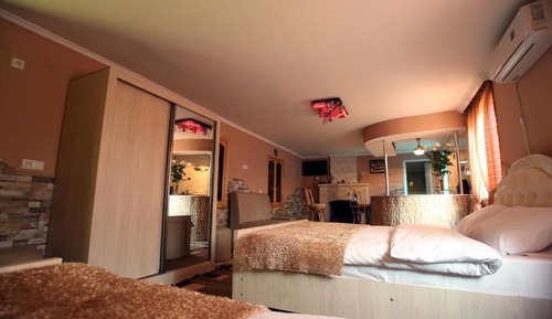 Family Suite, Garden View