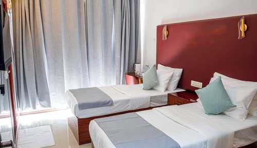 Deluxe Double or Twin Room