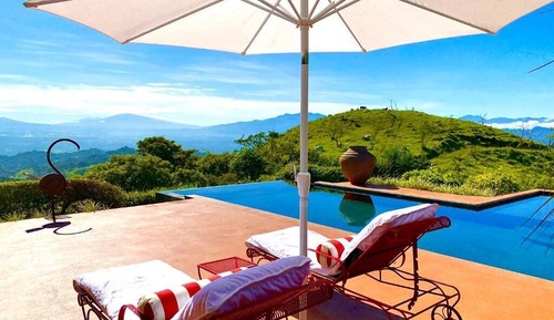 Villa, 4 habitaciones, piscina privada, vistas a la montaña