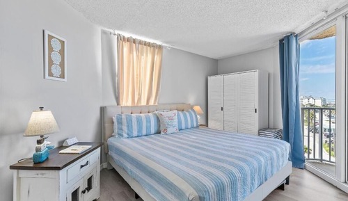 Condo, 2 Bedrooms, Balcony, Ocean View