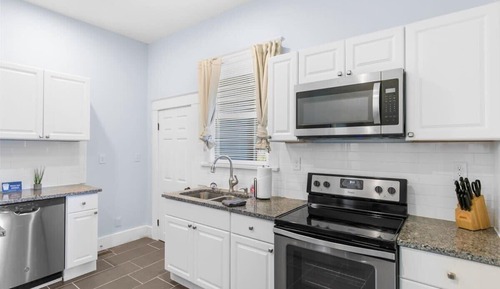 House, Multiple Beds, Patio, Garden View (2nd Ave East Lake Craftsman)