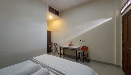 Deluxe Double Room, Patio, Garden View