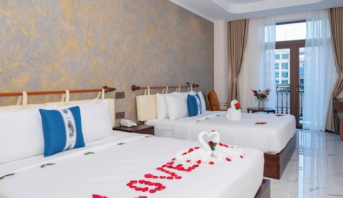 Deluxe Quadruple Room