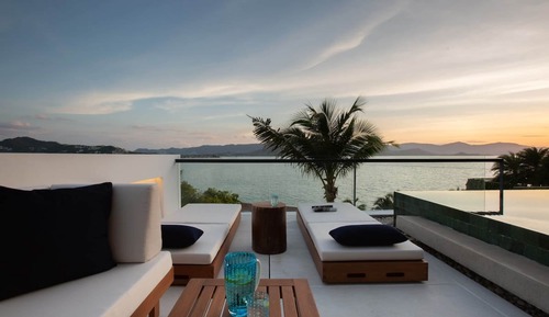 Villa, Smoking