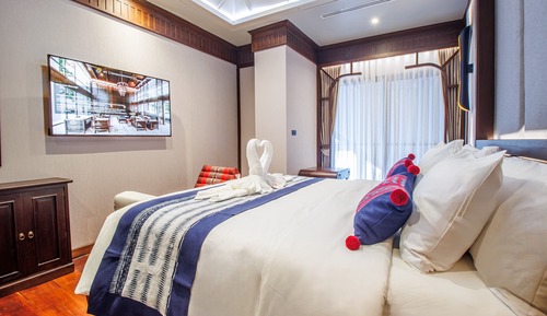 Family Suite, Balcony, City View