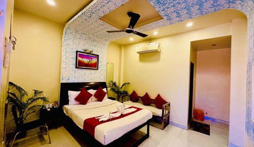 Deluxe Double Room, City View