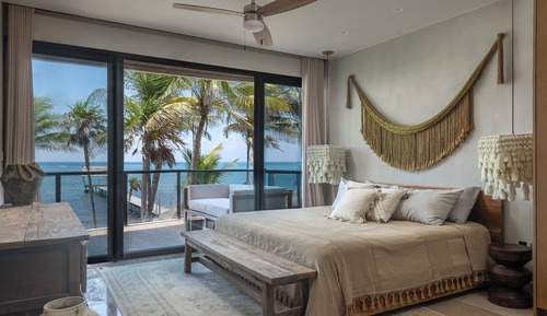 Presidential Apartment, Beach View
