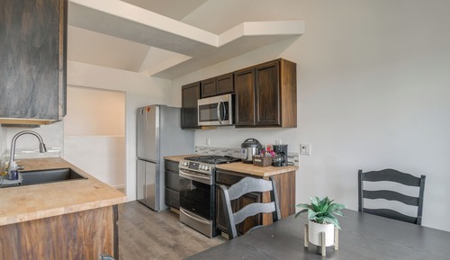 Apartment (3 Bedrooms)