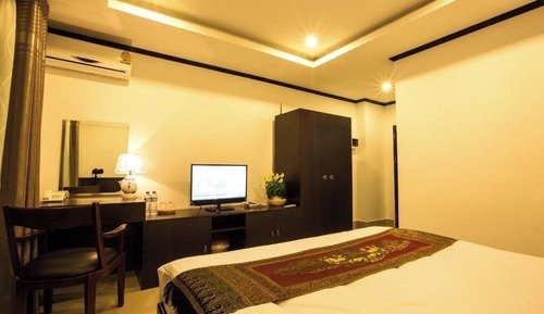Deluxe Double Room, City View