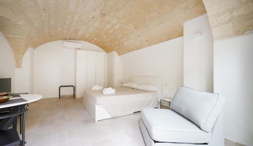 Classic Triple Room, Non Smoking, Air conditioning