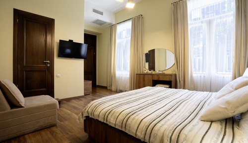 Deluxe Double Room, City View