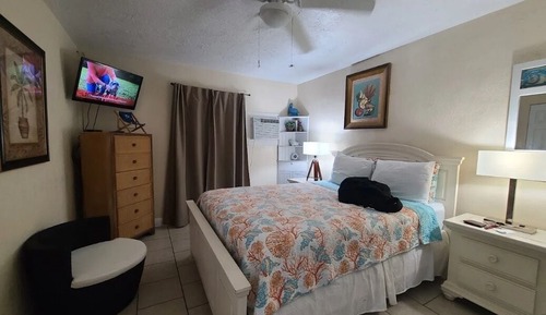 Room, 1 King Bed, Non Smoking