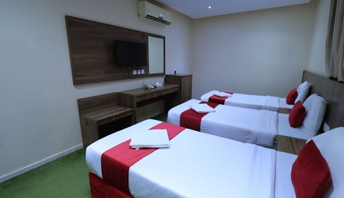 Triple Room