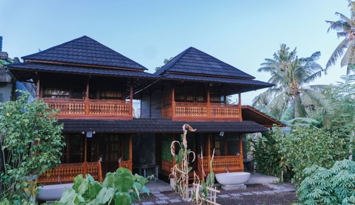 Classic Villa, Balcony, Valley View