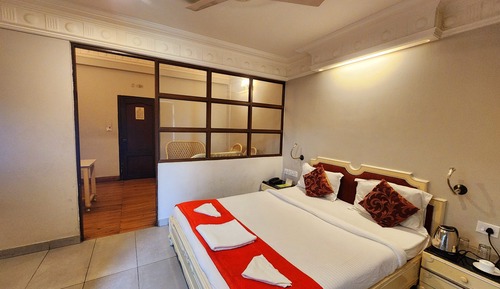 Superior Double Room, City View