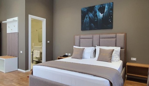 Superior Double Room, City View