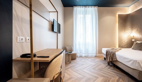 Triple Room, City View