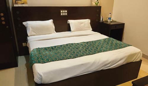 Superior Room, City View