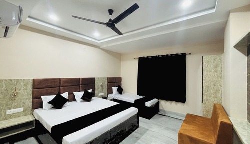 Classic Double Room