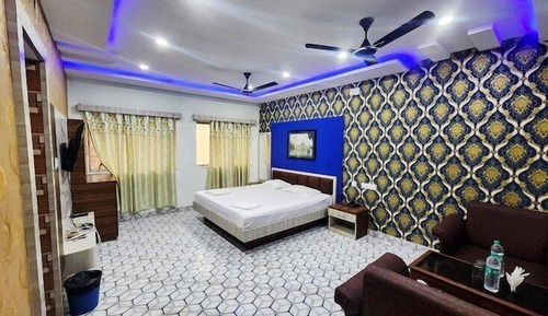 Superior Double Room, Balcony, Garden View