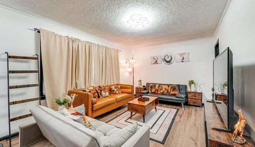 House (3 Bedrooms)