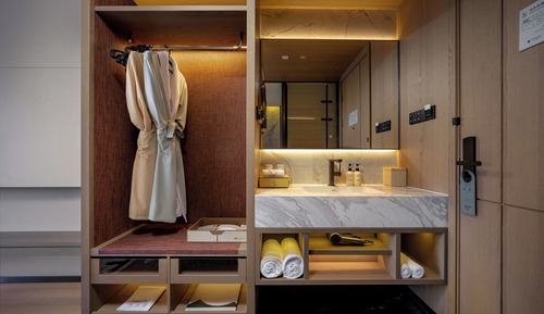 Luxury Twin Room, Courtyard View