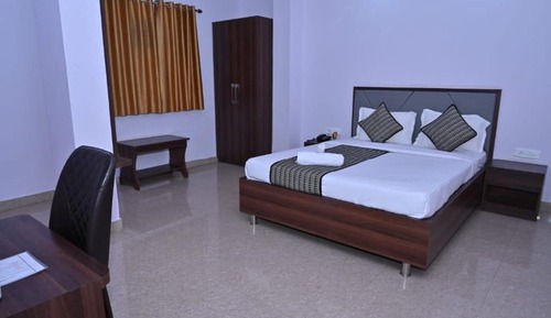 Deluxe Room, City View
