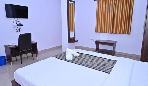 Executive Double Room, City View