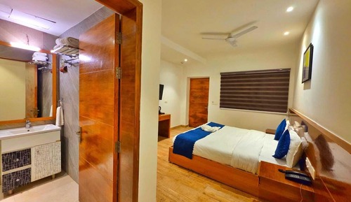 Elite Room