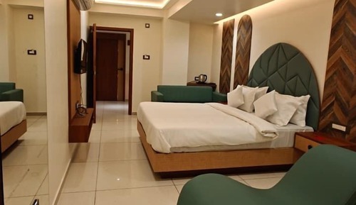Standard Double Room, City View