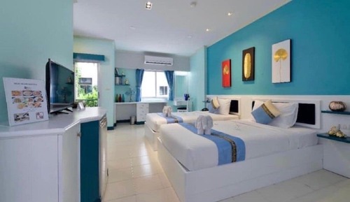 Habitación superior con 2 camas individuales