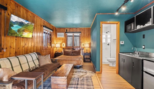 Cabin, Mountain View