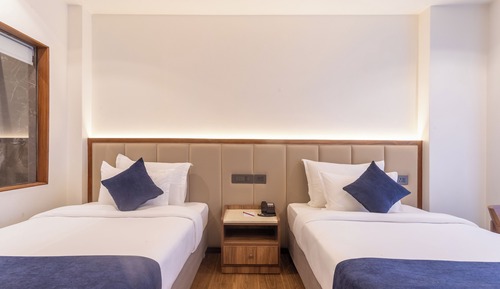 Deluxe Twin Room, Balcony, City View