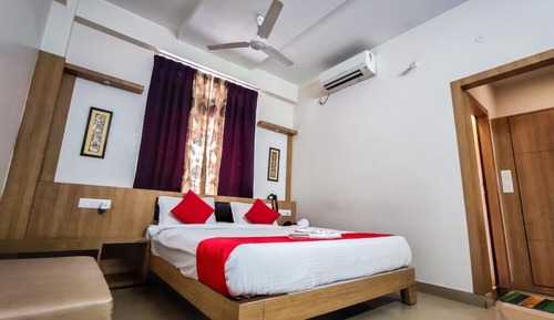 Standard Double Room, City View