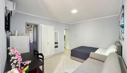 Comfort Apartment, Balcony, City View