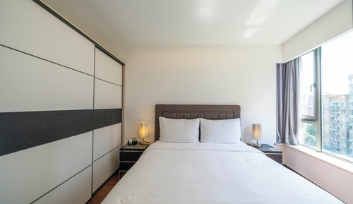 Apartamento superior, 1 habitación, cocina, vistas a la ciudad