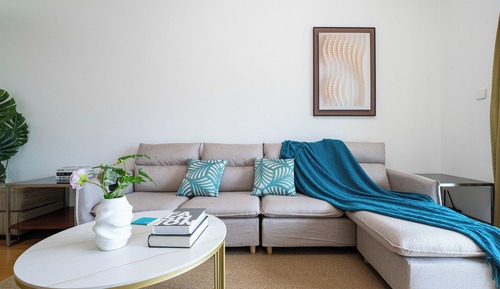 Apartamento superior, 2 habitaciones, cocina, vistas a la ciudad