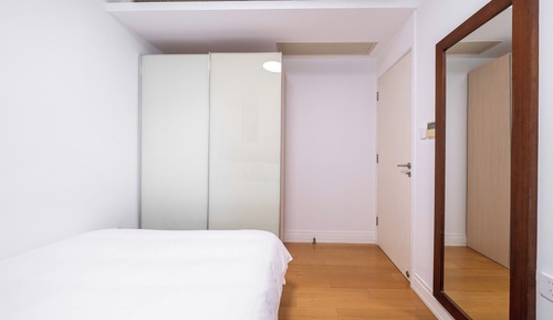 Apartamento superior, 2 habitaciones, cocina, vistas a la ciudad