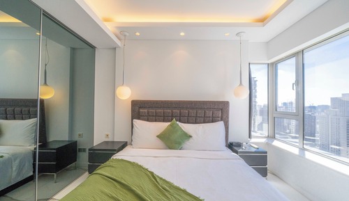 Apartamento superior, 2 habitaciones, cocina, vistas a la ciudad