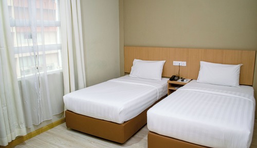 Habitación Deluxe con 1 cama doble o 2 individuales, vistas a la ciudad