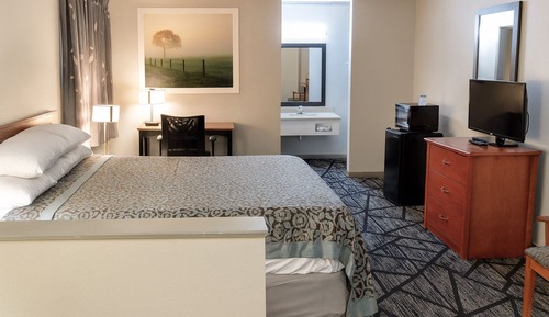Standard Room King Bed Handicap