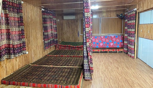 Dormitorio compartido, vistas al jardín