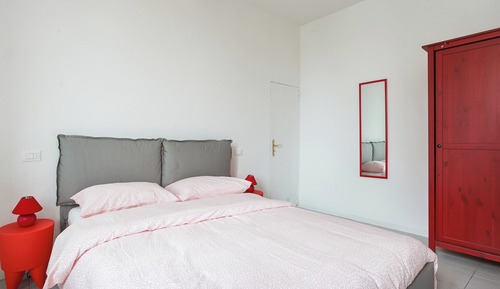 Apartamento, balcón, vistas a la ciudad