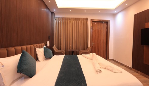 Superior Room, Mountain View
